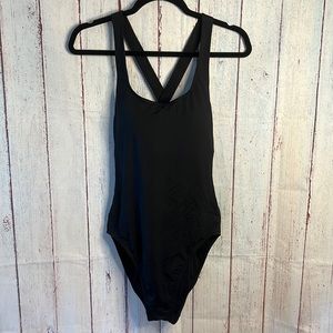NWT Andie the Tulum one piece size large TALL